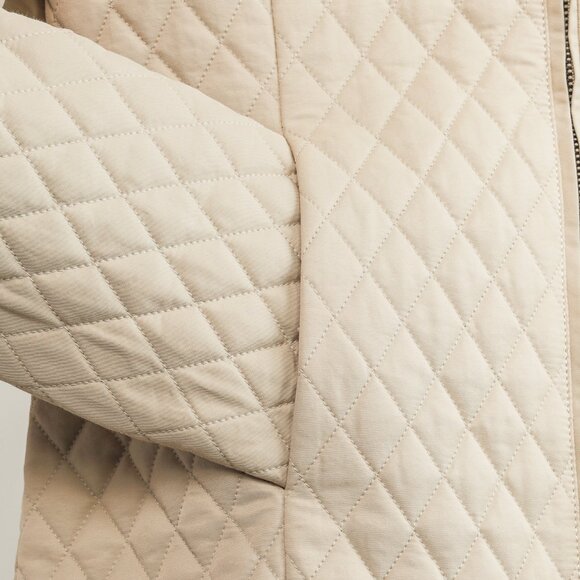 Burberry Beige Quilted Zip-Closure Jacket - Picture 7 of 11